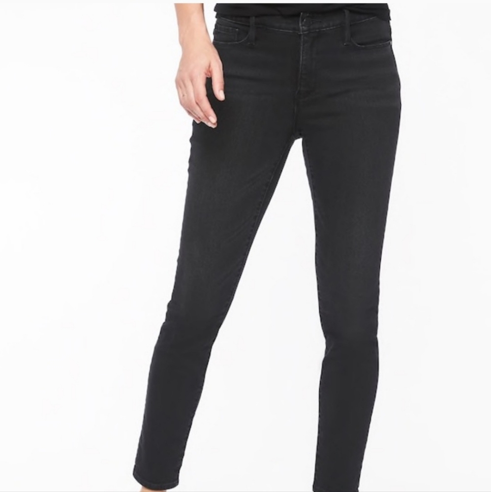 Athleta Scupltek Jean carbon 10Tall